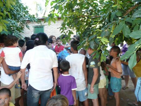 Geschenketag 5.1.2010 in Paraguay Altos