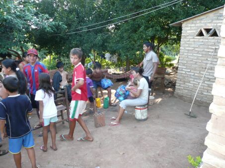 Geschenketag 5.1.2010 in Paraguay Altos