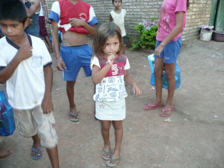 Geschenketag 5.1.2010 in Paraguay Altos