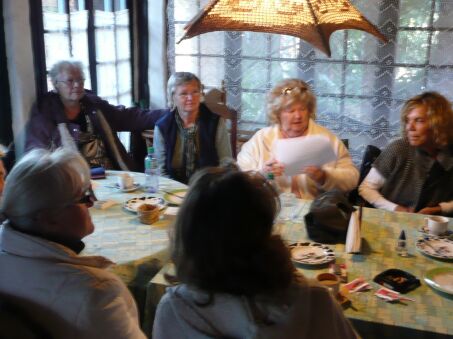 Ein Jahr Weibertreffen in San Bernardino, Paraguay 