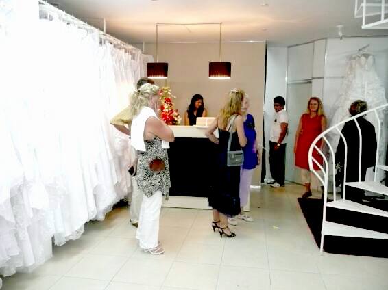weitere Bilder von der Eröffnungsparty Brautmoden