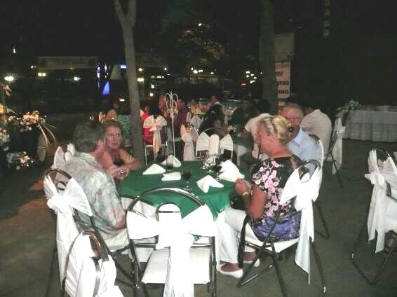 weitere Bilder von der Eröffnungsparty Brautmoden