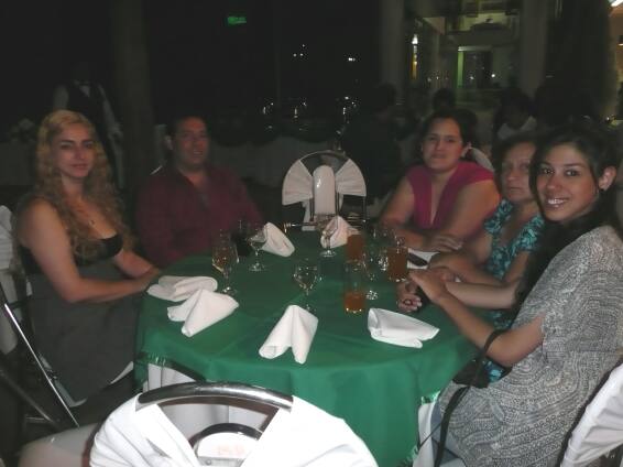 weitere Bilder von der Eröffnungsparty Brautmoden