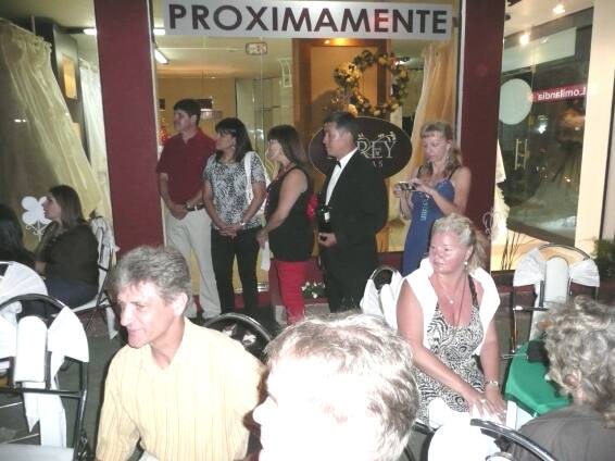 weitere Bilder von der Eröffnungsparty Brautmoden