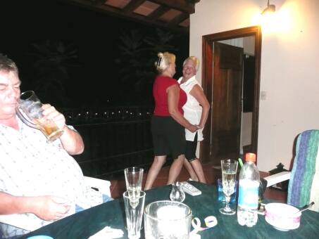 Grillsylvesterparty von 20 Uhr bis 6 Uhr !!!!!!!