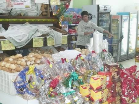 Einkaufen im San Sebastian Caacupe