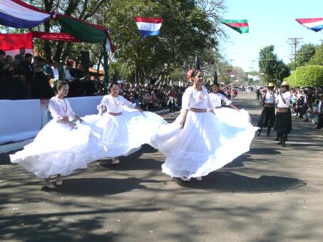 Gründungsfeier in Altos Paraguay