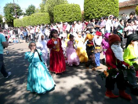 Gründungsfeier in Altos Paraguay