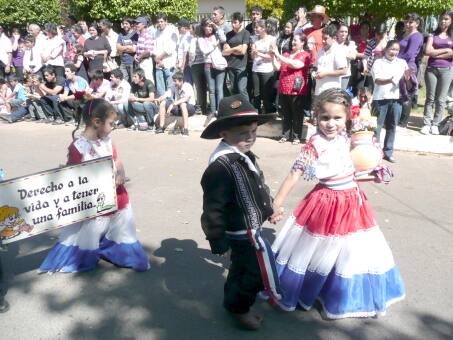 Gründungsfeier in Altos Paraguay