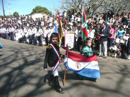 Gründungsfeier in Altos Paraguay