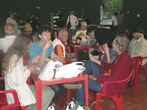 Obst u. Gemüsemarkt in San Bernardino eröffnet