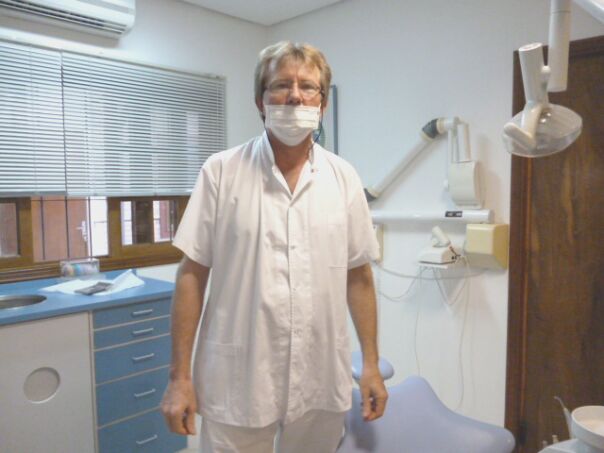 deutscher Zahnarzt in Asuncion