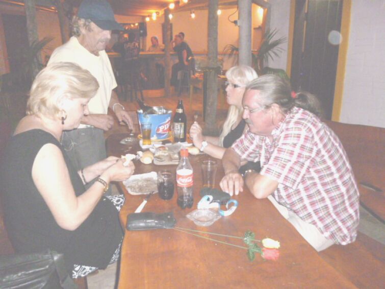 Neueröffnung der Gaststätte in Altos 