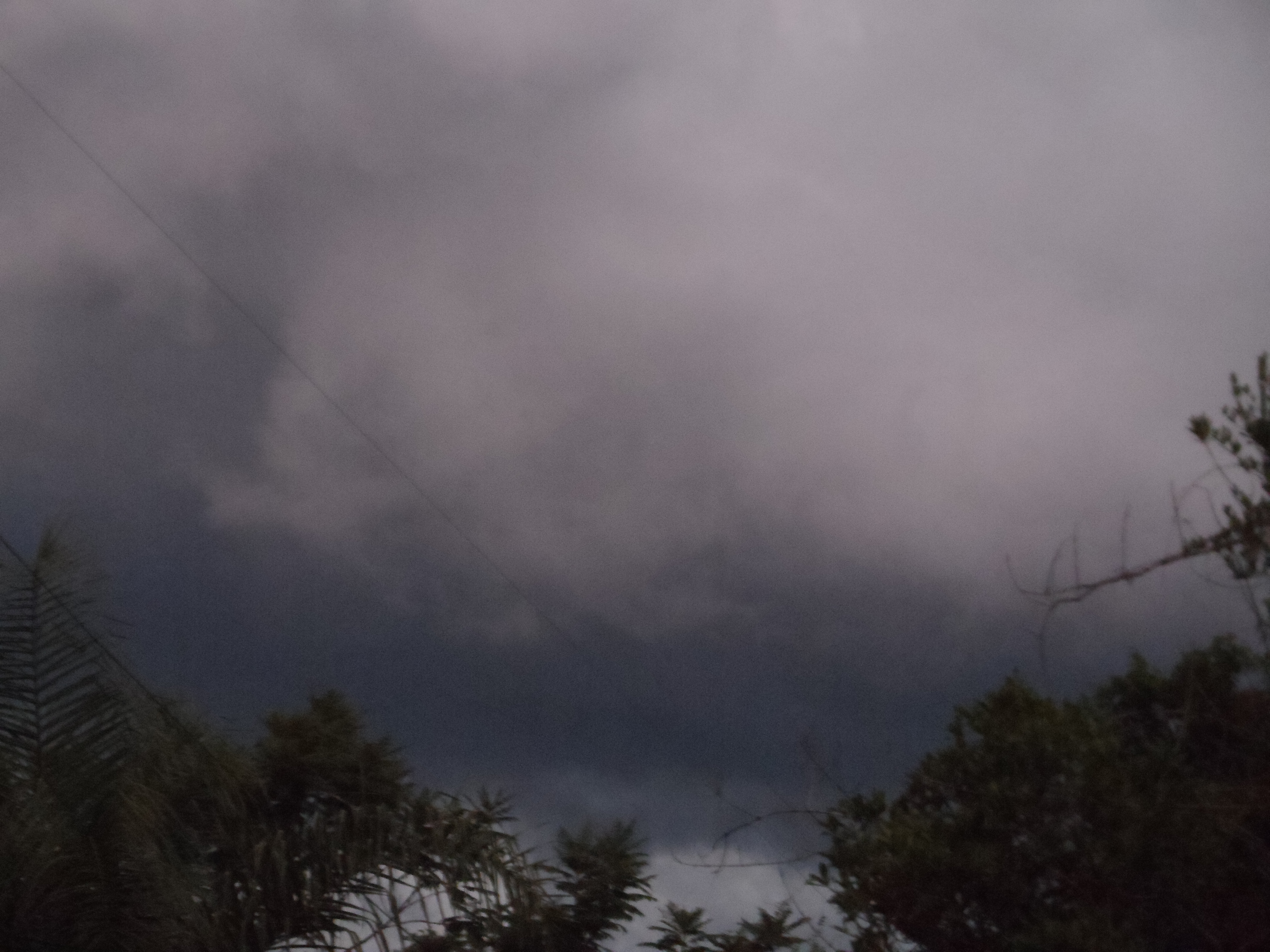 Samstagabend und der Himmel über uns