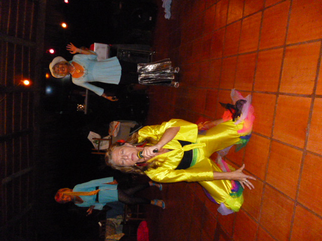 Tanz in den Herbst in Altos Boteco