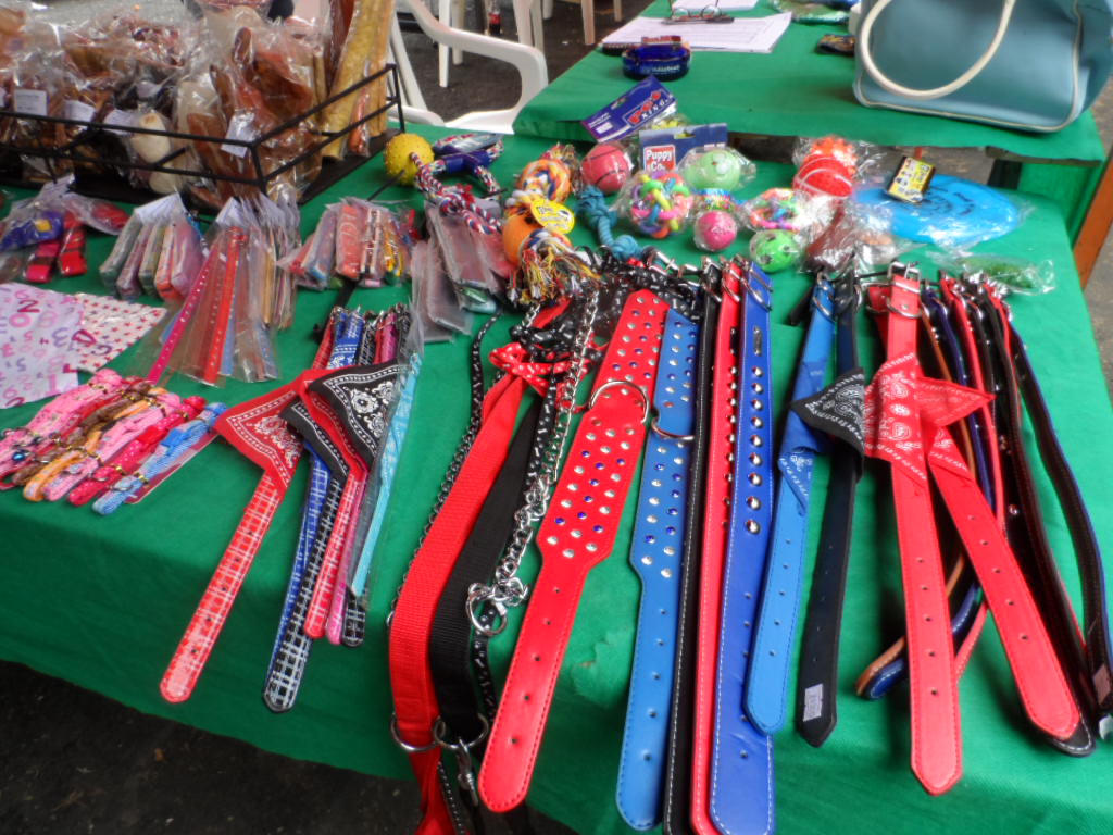 für unsere lieben  Haustiere in Paraguay         