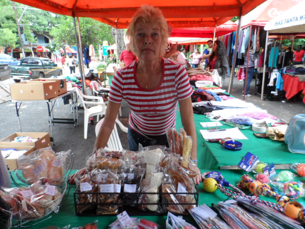 für unsere lieben  Haustiere in Paraguay         