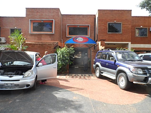 In Asuncion ein Auto gekauft