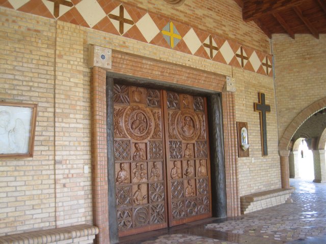 wunderschönes Kloster in Atyra