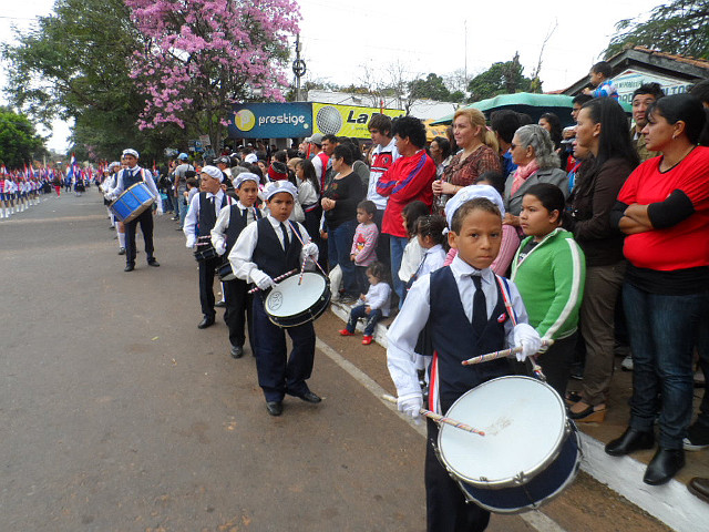 Bilder von der Gründungsfeier in Altos