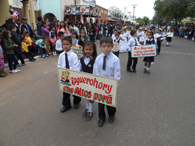 Bilder von der Gründungsfeier in Altos