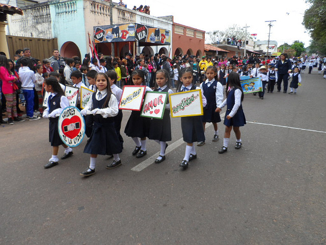 Bilder von der Gründungsfeier in Altos