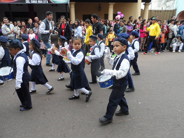Bilder von der Gründungsfeier in Altos
