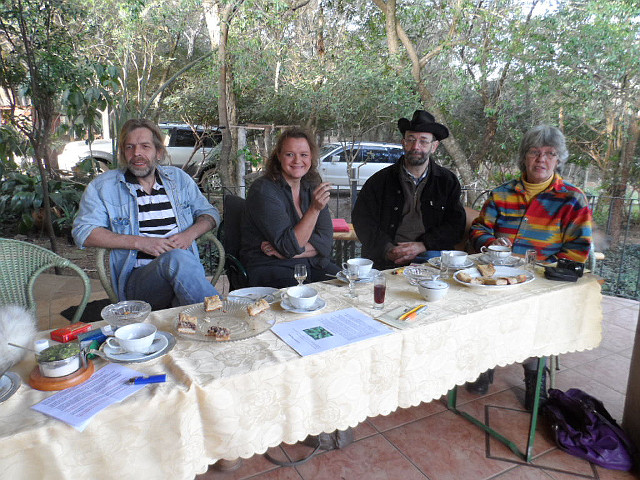 Alfred hat uns heute bei Kaffee und Kuchen......