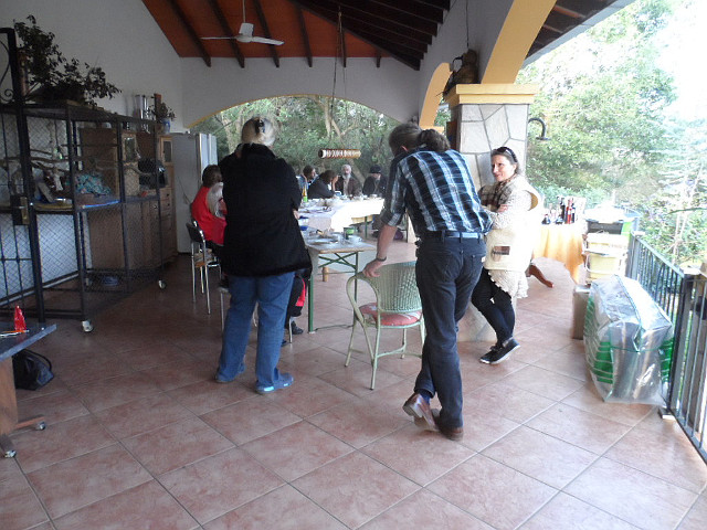 Alfred hat uns heute bei Kaffee und Kuchen......