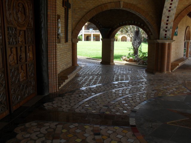 wunderschönes Kloster in Atyra