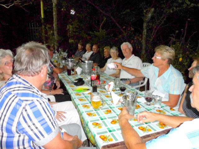 Es war wieder ein voller Erfolg, das Nudelessen