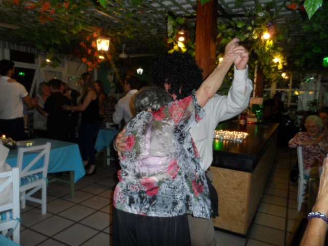 Ernas 80. Geburtstag und so wird er in Paraguay gefeiert