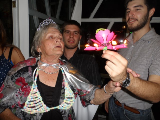 Ernas 80. Geburtstag und so wird er in Paraguay gefeiert