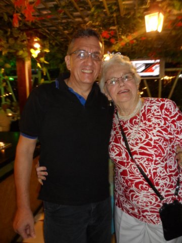 Ernas 80. Geburtstag und so wird er in Paraguay gefeiert