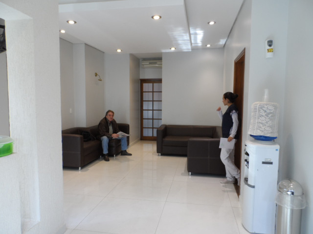 Zahnarzt Dr. David Neufeld