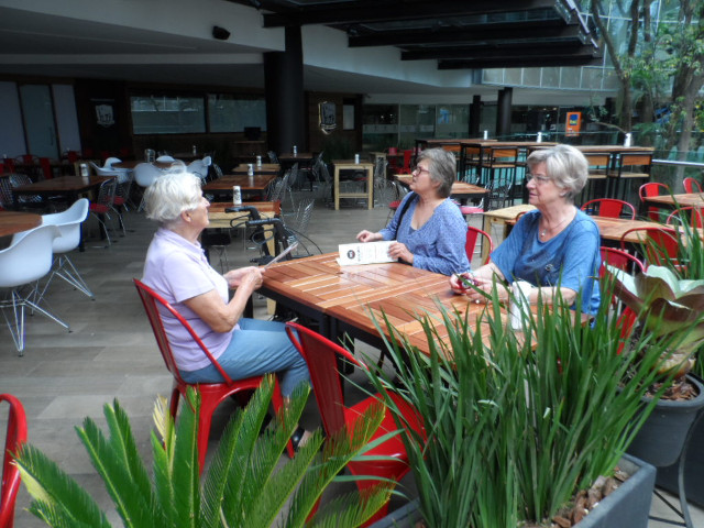 August 2016, wenn Frauen nach Asuncion fahren