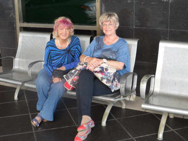 Besuch, Besuch, Besuch