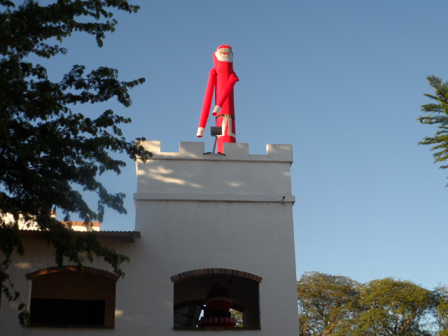 Weihnachtsbescherung für ca. 300 Kinder
