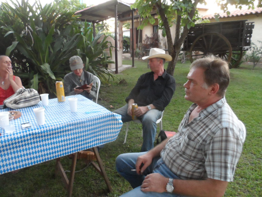 Weihnachtsbescherung für ca. 300 Kinder