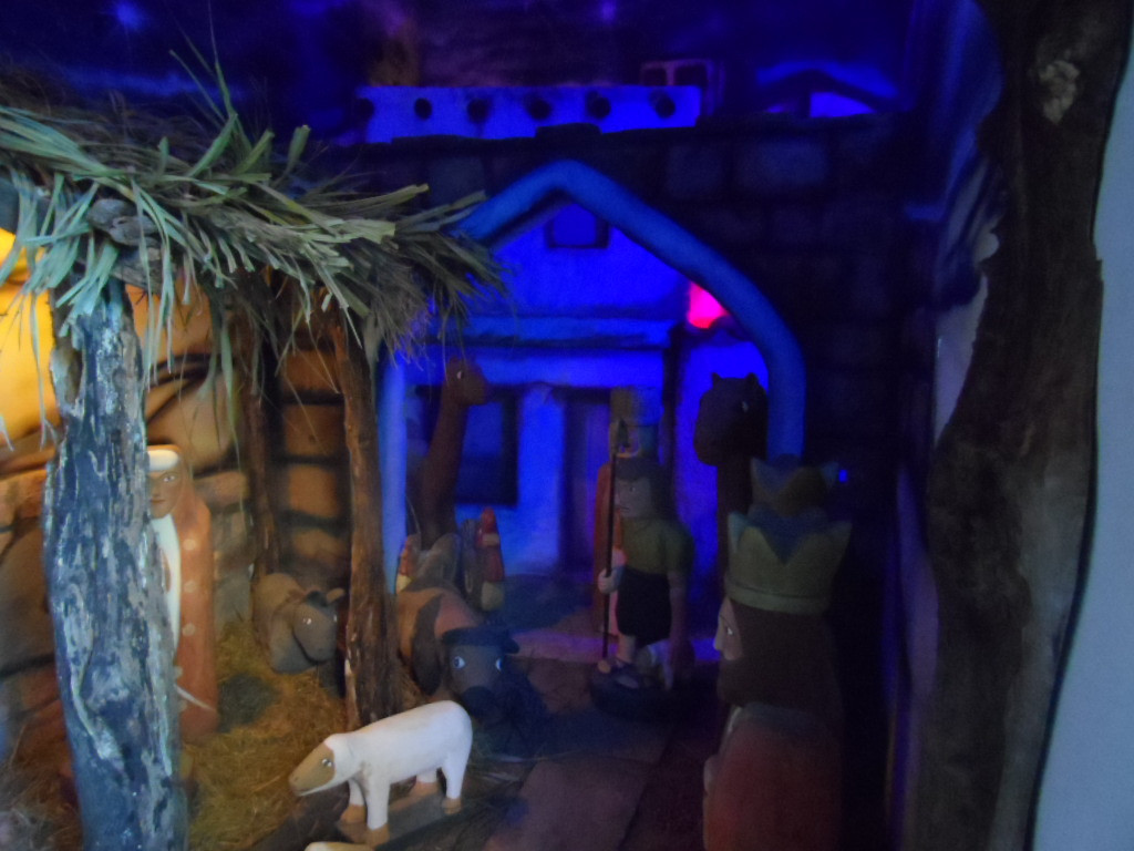 Weihnachtsbescherung für ca. 300 Kinder