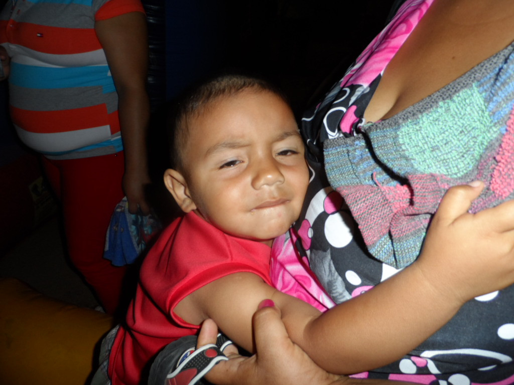 Weihnachtsbescherung für ca. 300 Kinder