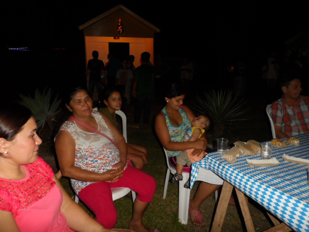 Weihnachtsbescherung für ca. 300 Kinder