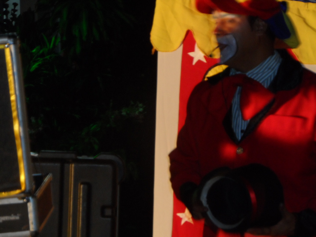 Weihnachtsbescherung für ca. 300 Kinder