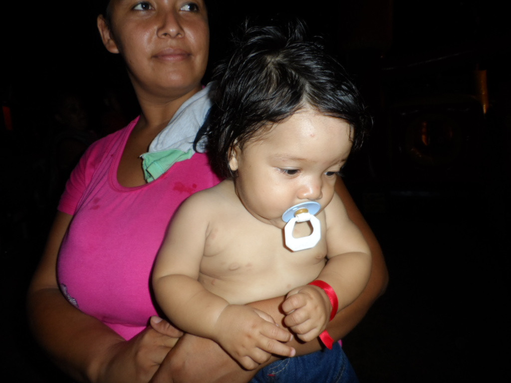 Weihnachtsbescherung für ca. 300 Kinder