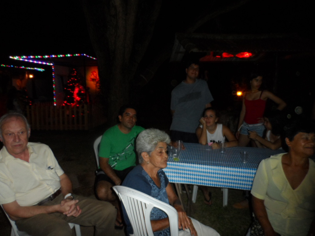 Weihnachtsbescherung für ca. 300 Kinder