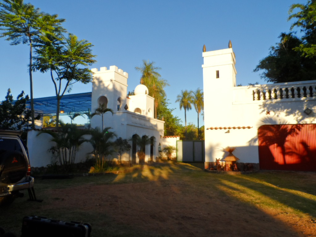 Weihnachtsbescherung für ca. 300 Kinder