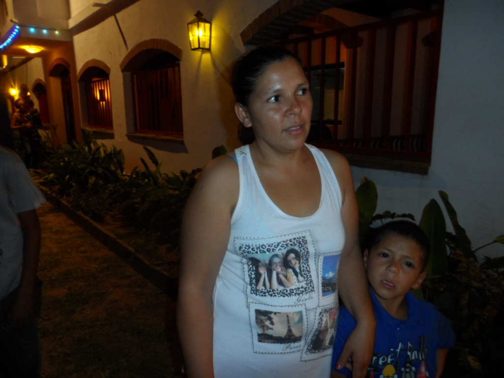 Weihnachtsbescherung für ca. 300 Kinder