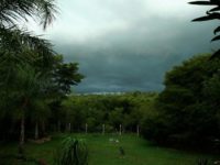 Wolken und Sonnenuntergänge in Paraguay